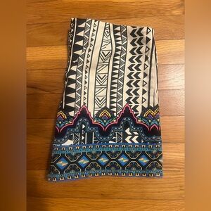 Sz M Flying Tomato boho shorts